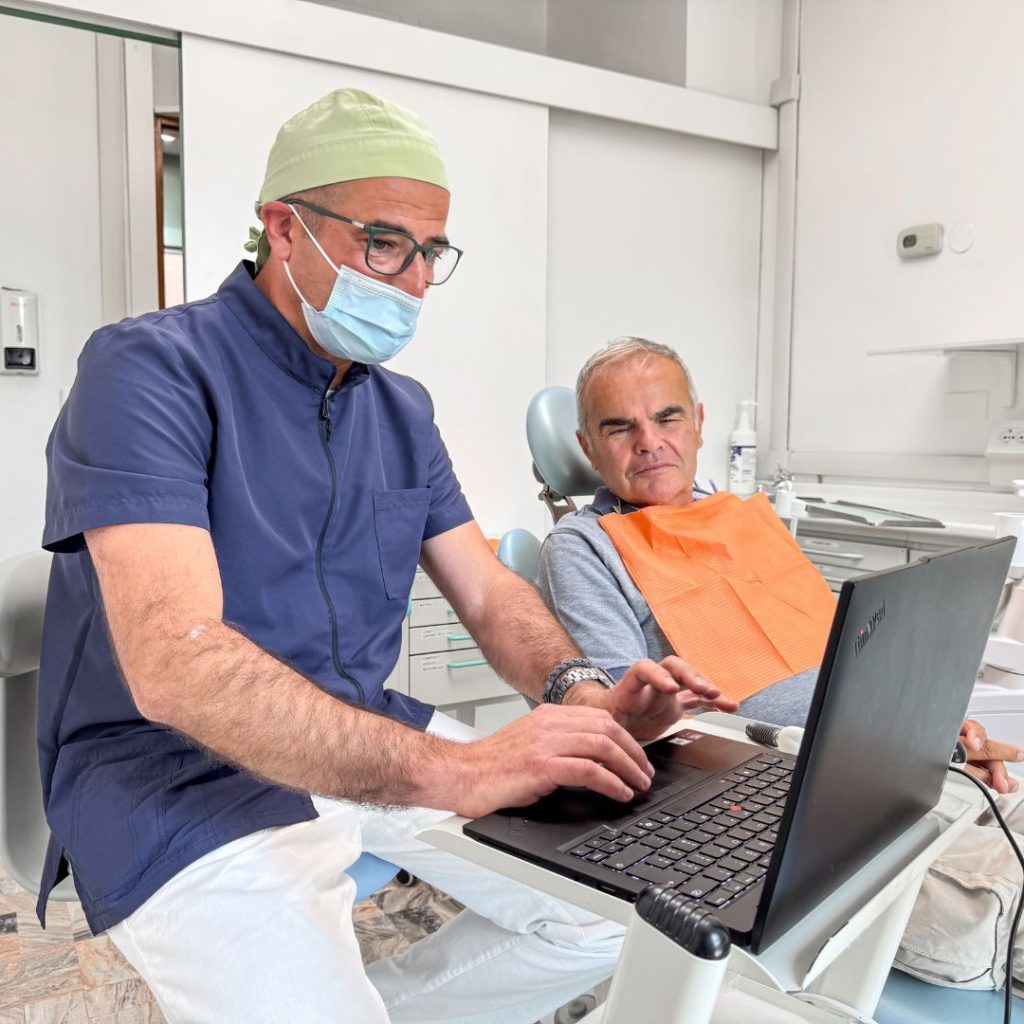 Impianto dentale a Vicenza